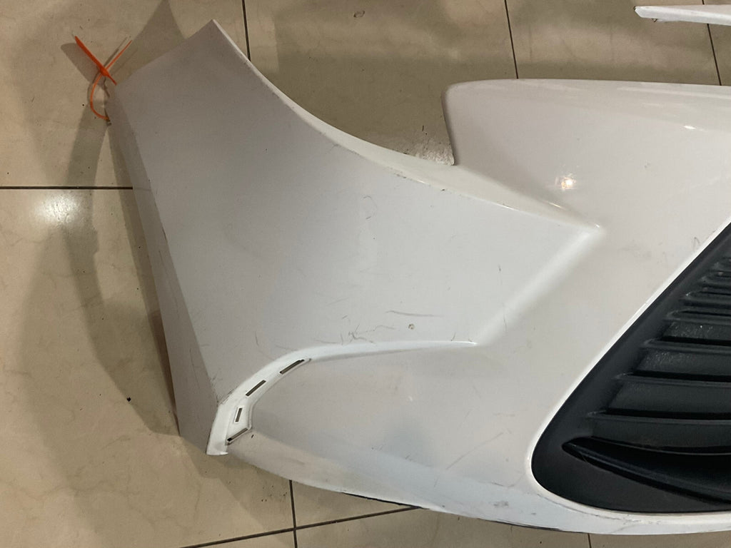 Front Bumper Cover White Toyota Corolla Hatchback 2018 2019 52119-12G00 OEM
