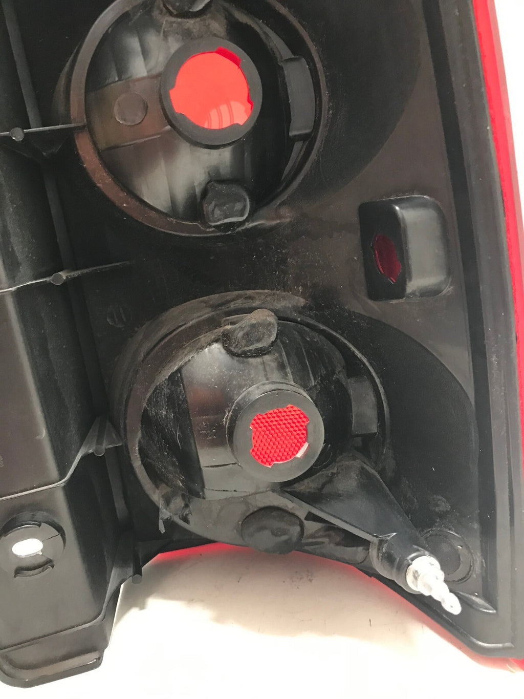 Tail light Damaged Right RH Passenger GMC Yukon/XL 07-14 CAPA