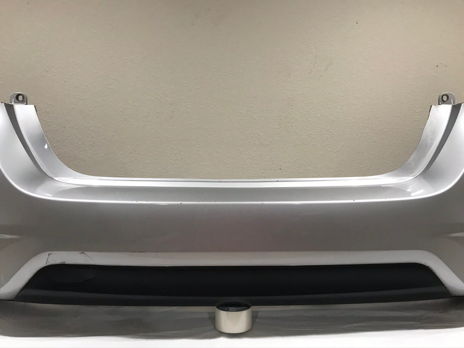 Rear Bumper Cover Silver Nissan Sentra S SL SV FE S 16 17 2018 85022-3YU0H OEM