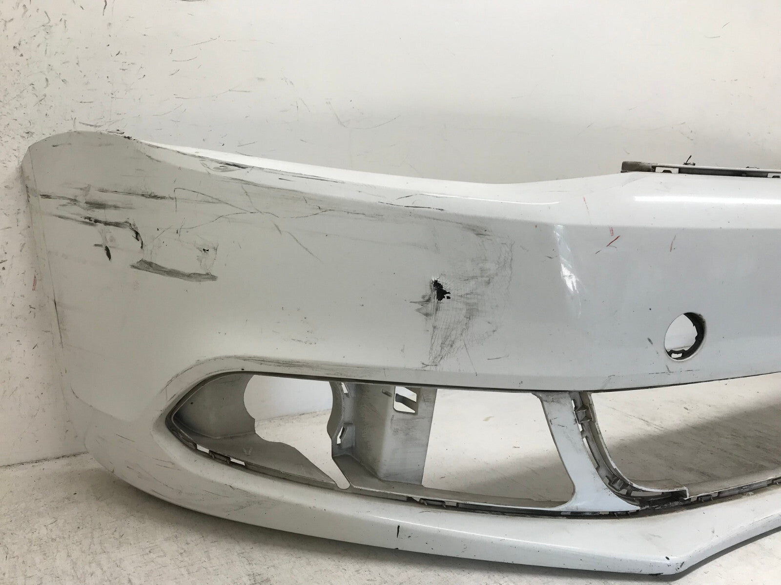 Front Bumper Cover Volkswagen Jetta S SE SEL TDI White 11-14 5C6807221B OEM2