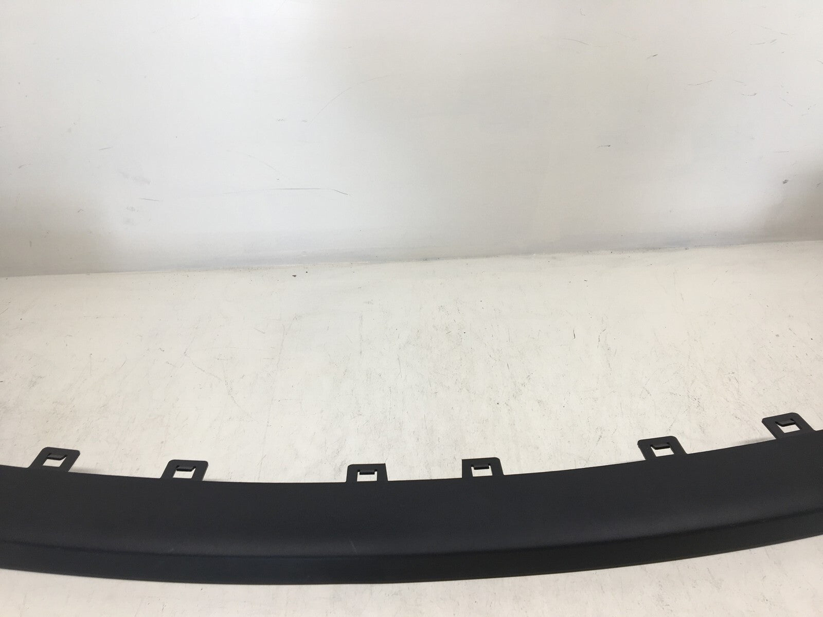 Front Bumper Cover Top Cover Pad GMC Sierra 1500 Pickup 2007 2013 25783617 OEM