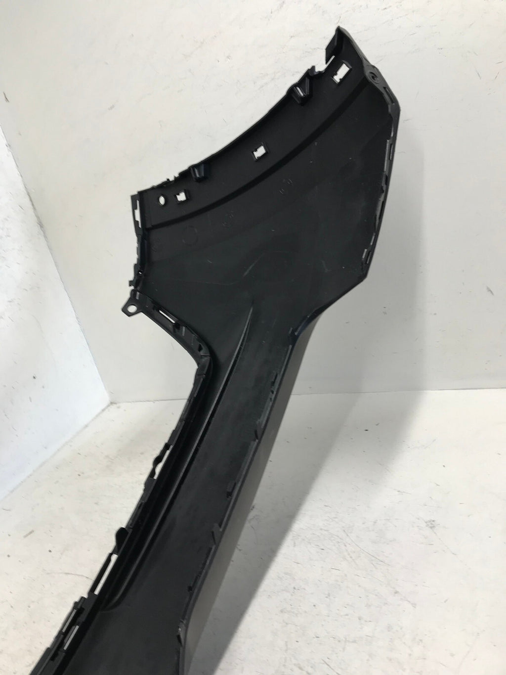 Front Upper Bumper Cover Volkswagen Atlas Black 18-19 CAPA