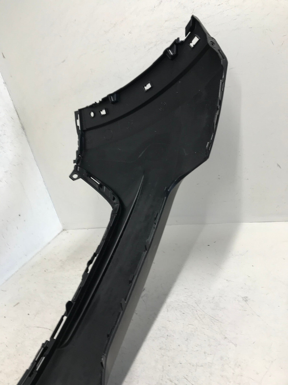 Front Upper Bumper Cover Volkswagen Atlas Black 18-19 CAPA