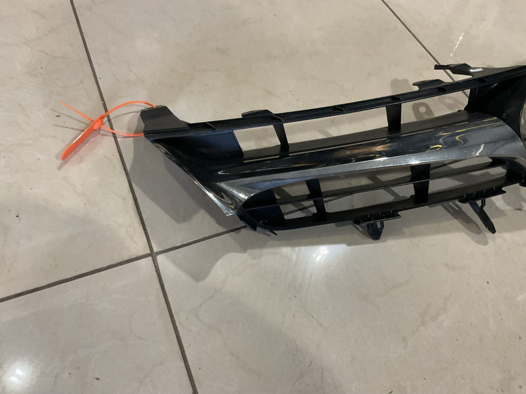Grill Grille Silver/Black 2015 2016 2017 Toyota Camry CAPA