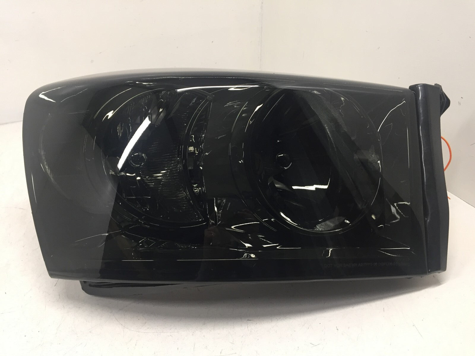 Headlight Damaged Lamp Right RH Dodge RAM 1500 2500 3500 Pickup 2006-2008 CAPA