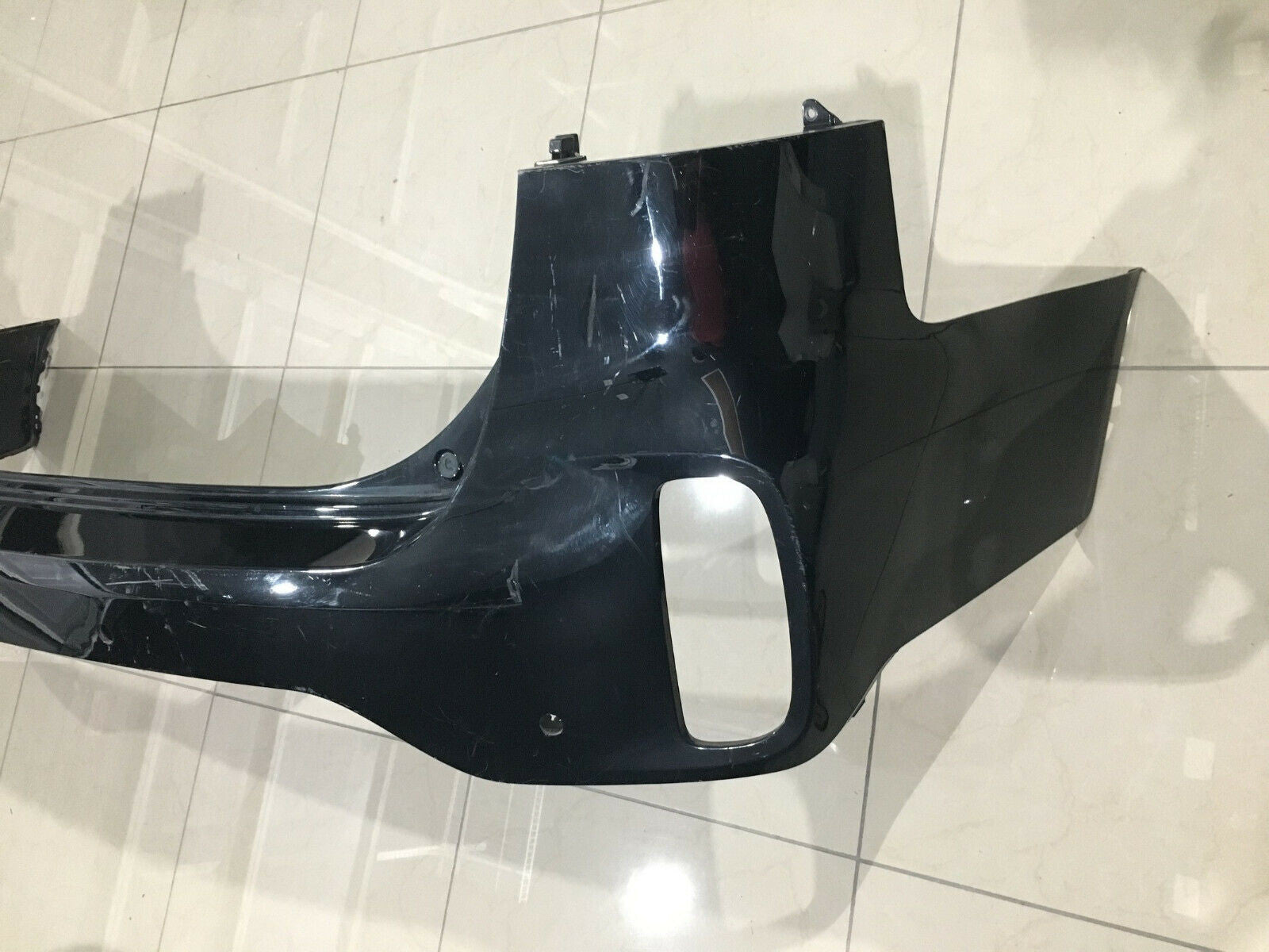Rear Bumper Cover Kia Sorento EX/Limited 14-15 w/Snr Hole w/o Skid Plate OEM (4)