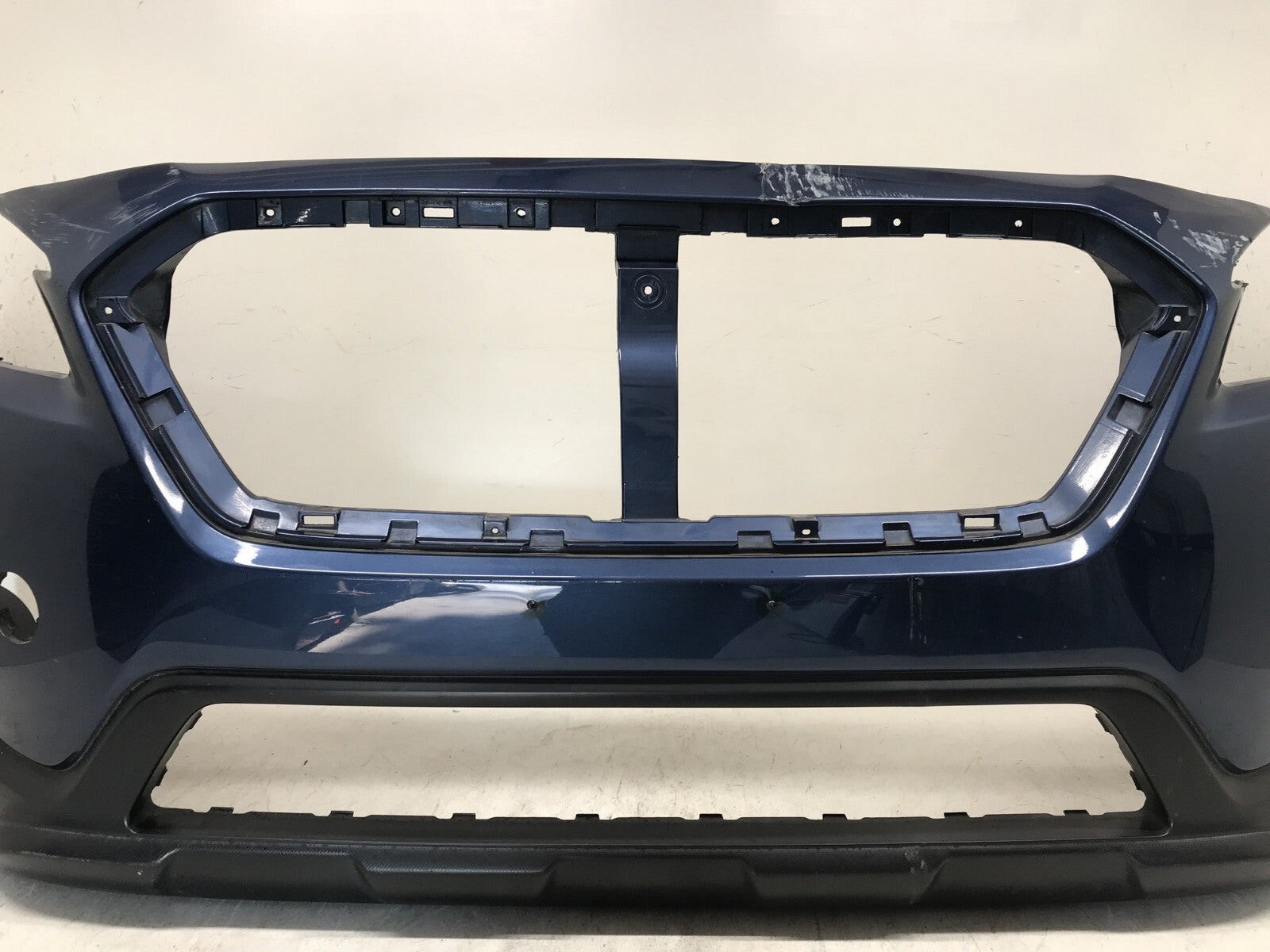 Front Bumper Cover Subaru Outback 2.5i/2.5i Premium/3.6R Limited 2018-2019 OEM3