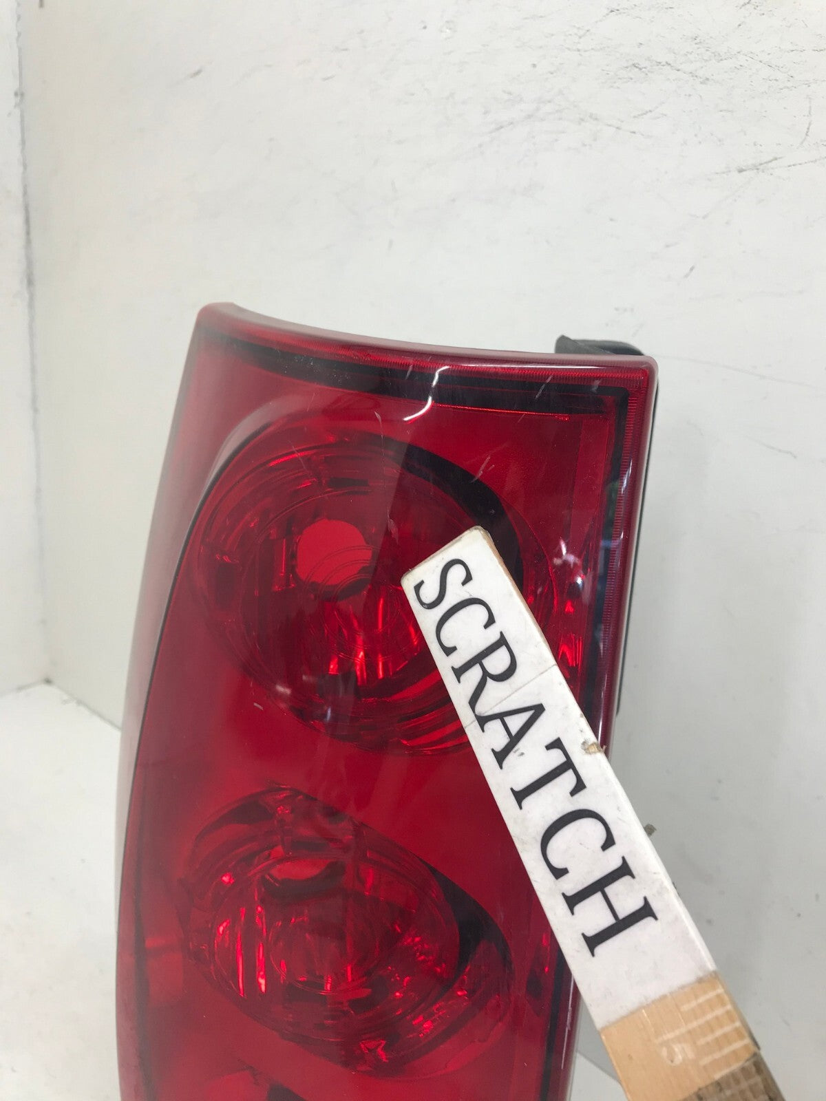 Tail light Damaged Right RH Passenger GMC Yukon/XL 07-14 CAPA
