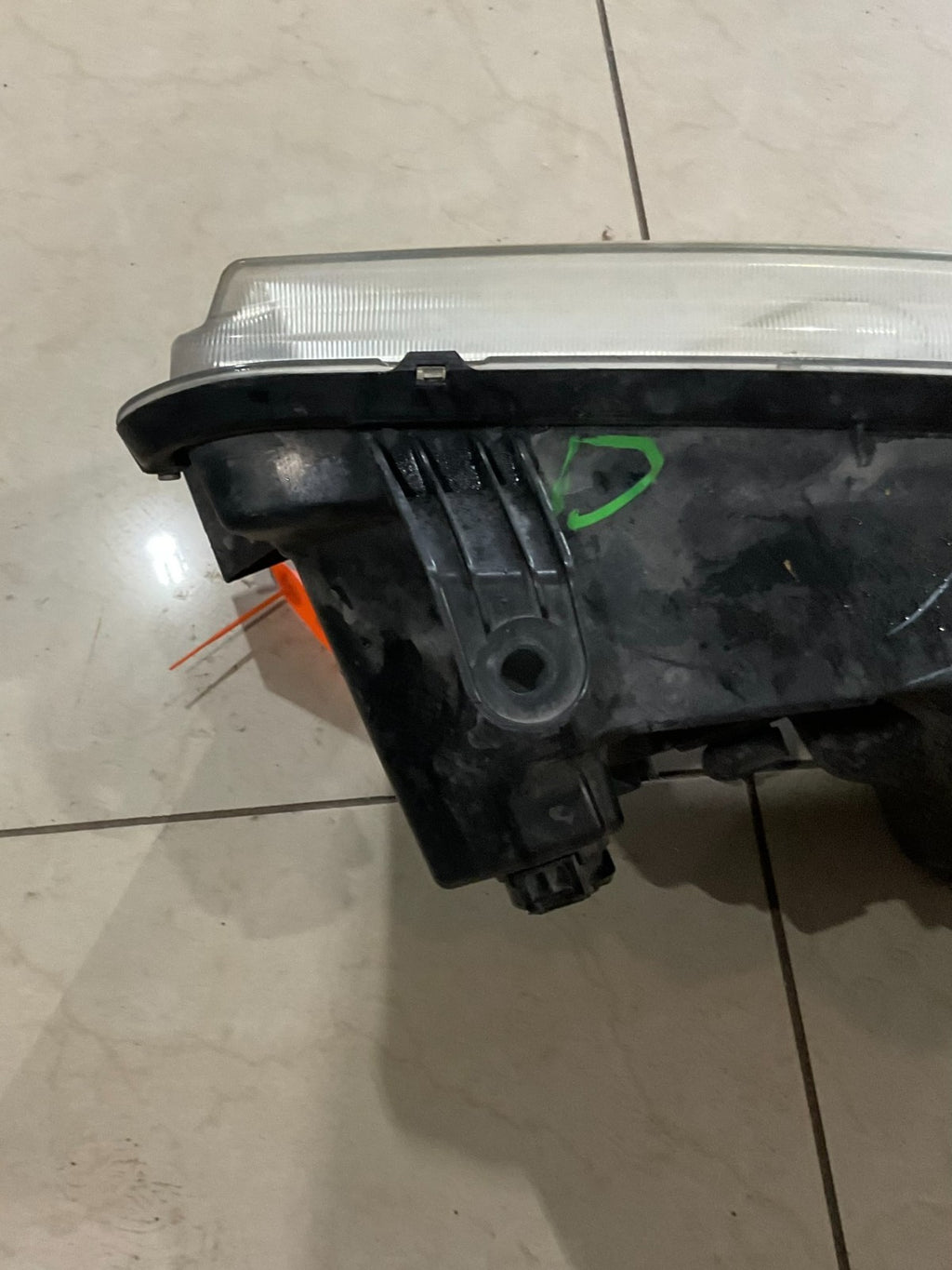 Headlight Right Passenger RH 2007-2013 Toyota Tundra 2008-2017 Sequoia CAPA