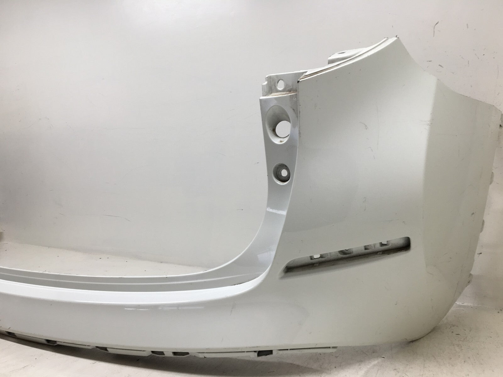 Rear Upper Bumper Cover Nissan Murano S SL SV Platinum 2015-2017 85022-5AA0H OEM