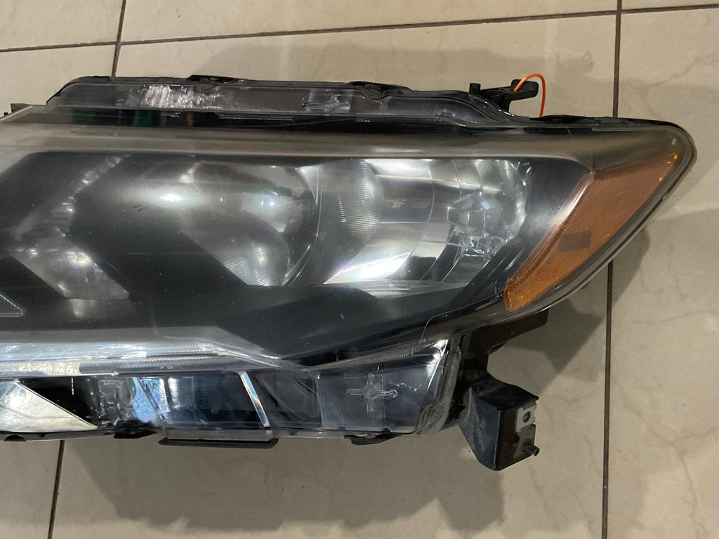 Headlight Left LH Driver Nissan Rogue 2017 2018 2019 CAPA