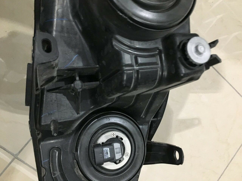Halogen Headlight Damaged Left LH Driver Side Toyota Camry 2015 2016 Original