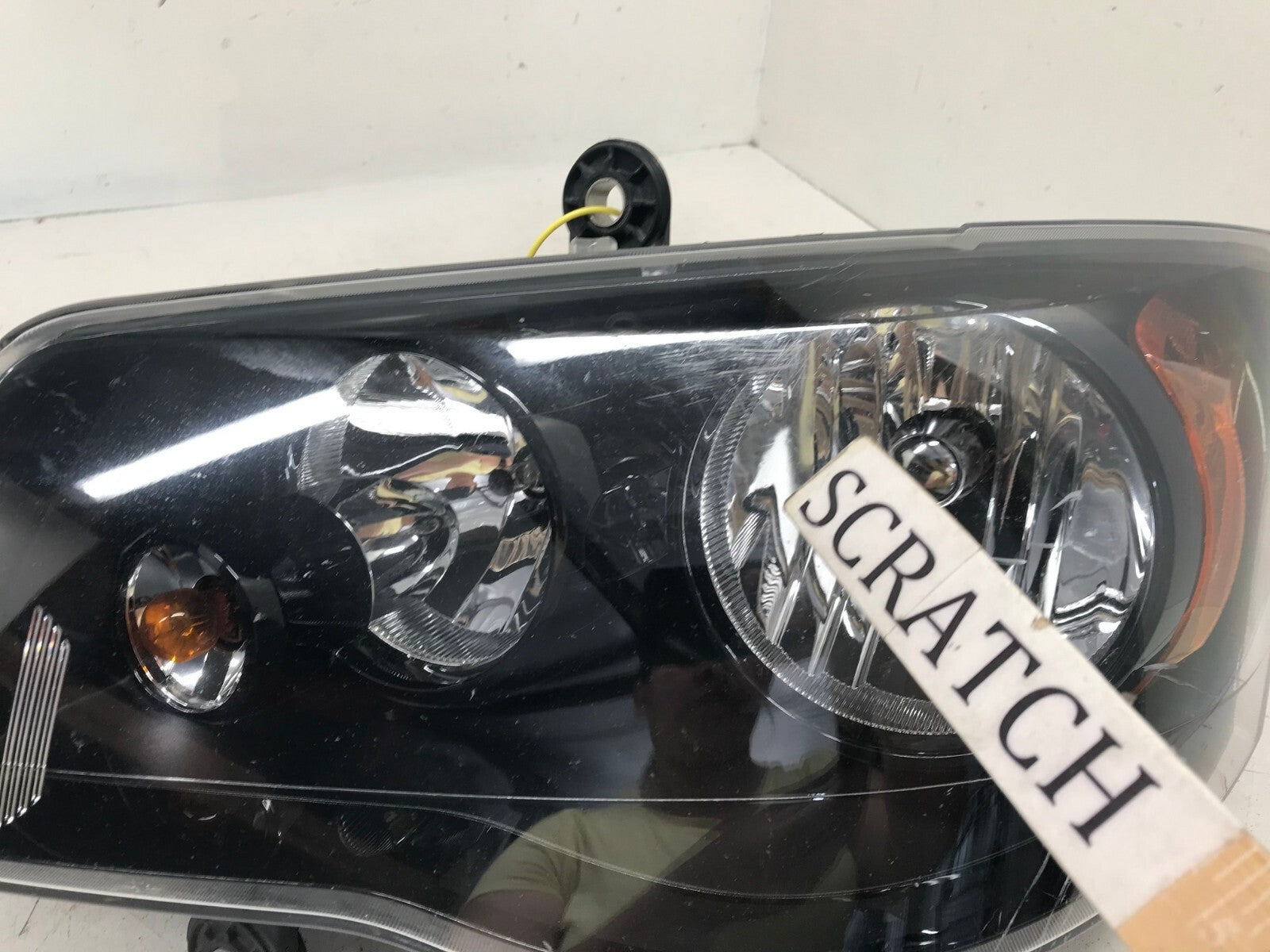 Headlight Damaged Driver LH 11-18 Dodge Grand Caravan 14-2016 Town & Country OEM