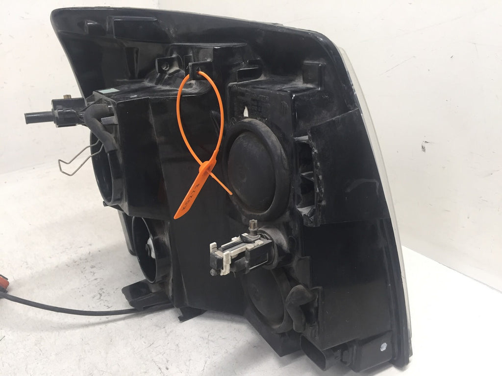Headlight Damaged Driver Left LH Cadillac Escalade EXT 2003-2006 21995477 OEM
