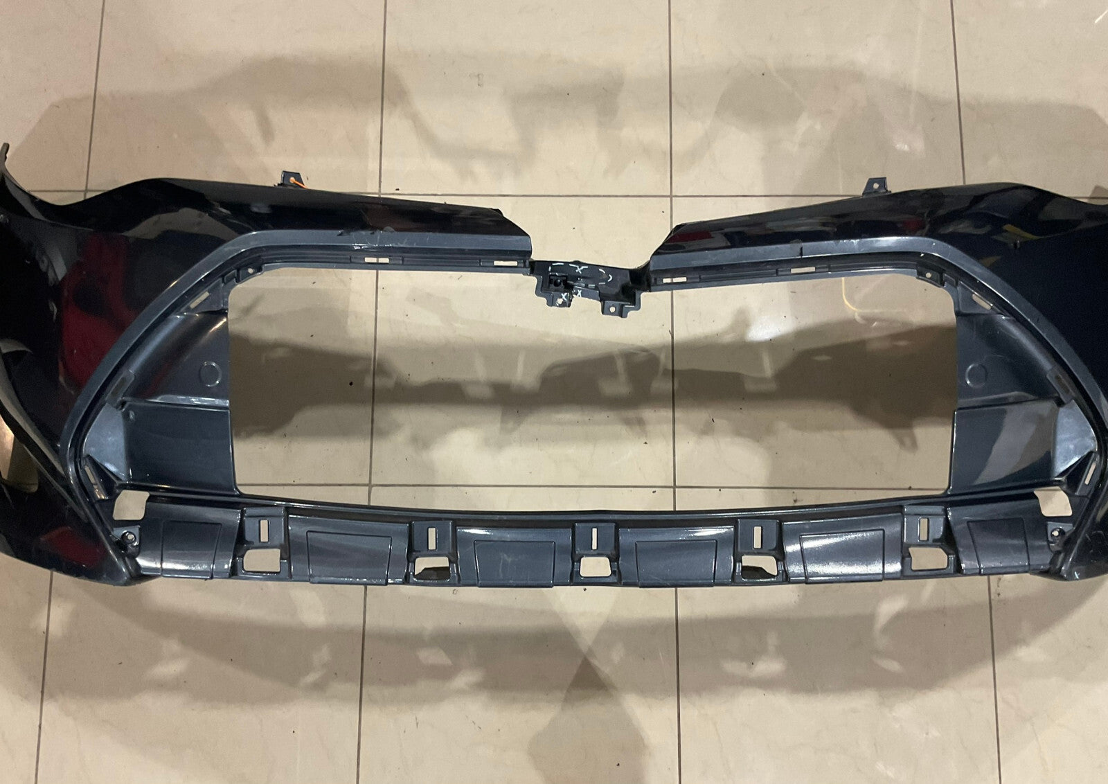 Front Bumper Cover Grey 17-2019 Toyota Corolla L/LE/LE Eco/XLE 52119-02L40 OEM