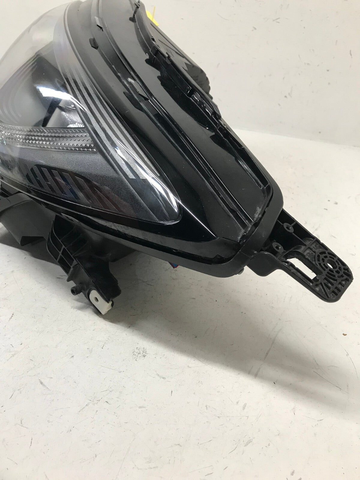 Headlight Driver LH Left 2020 2021 2022 lincoln corsair LJ7B-13E015-AG OEM