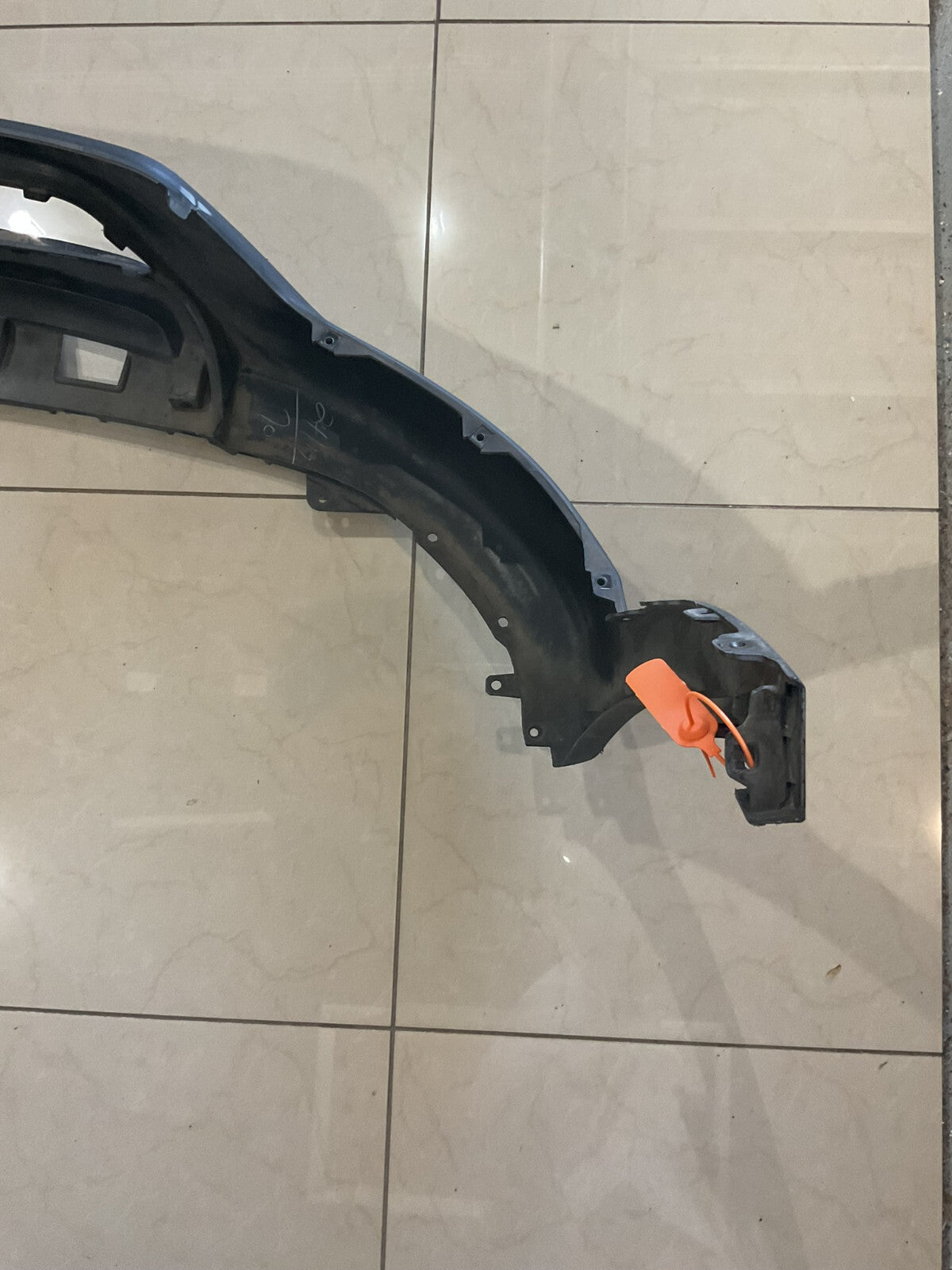 Front Lower Bumper Cover Black 13 14 15 16 Hyundai Santa Fe 86512-4Z000 OEM