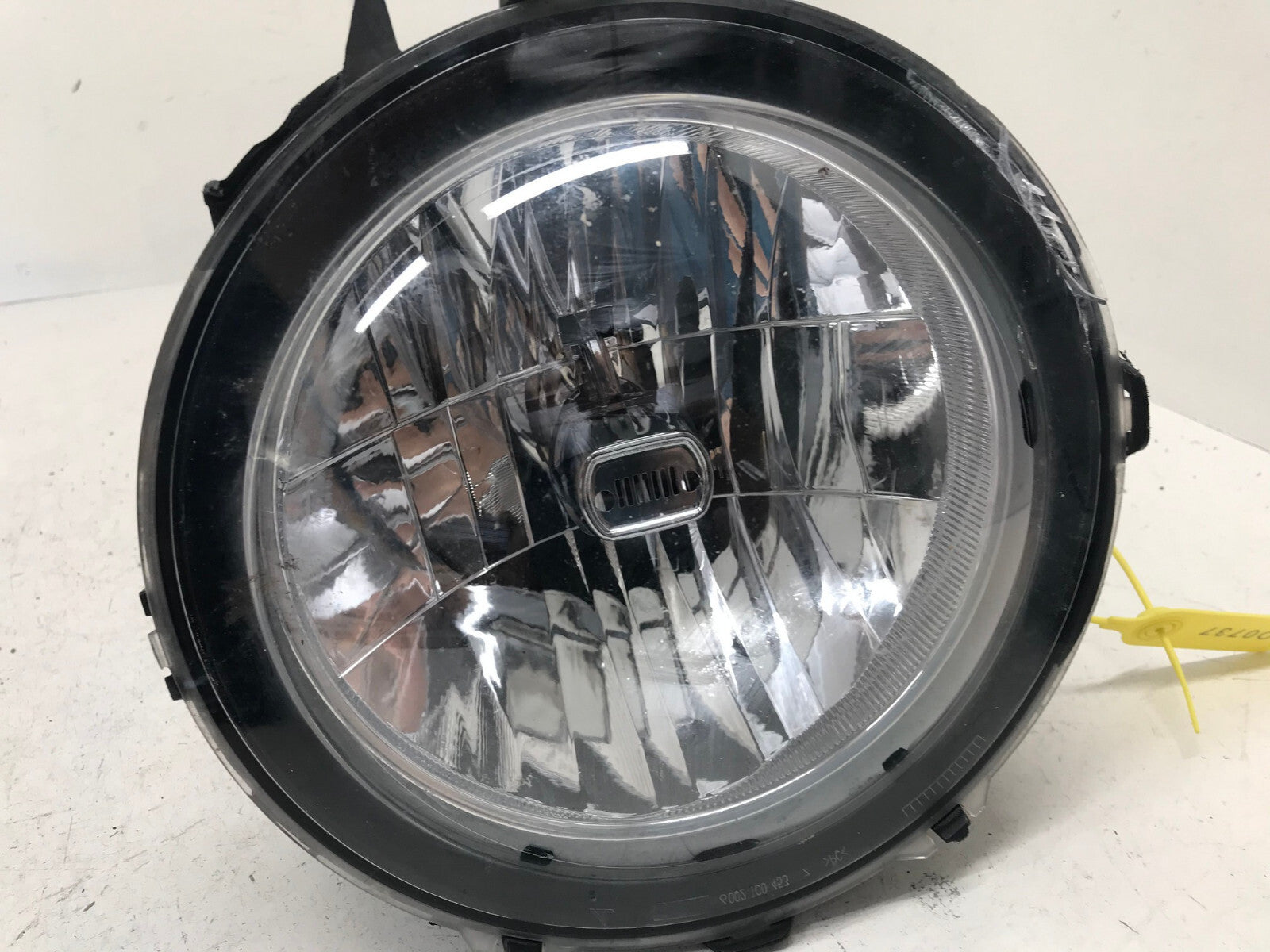 Headlight Damaged Passenger Right RH Jeep Gladiator 2018-2021 55112872AG OEM