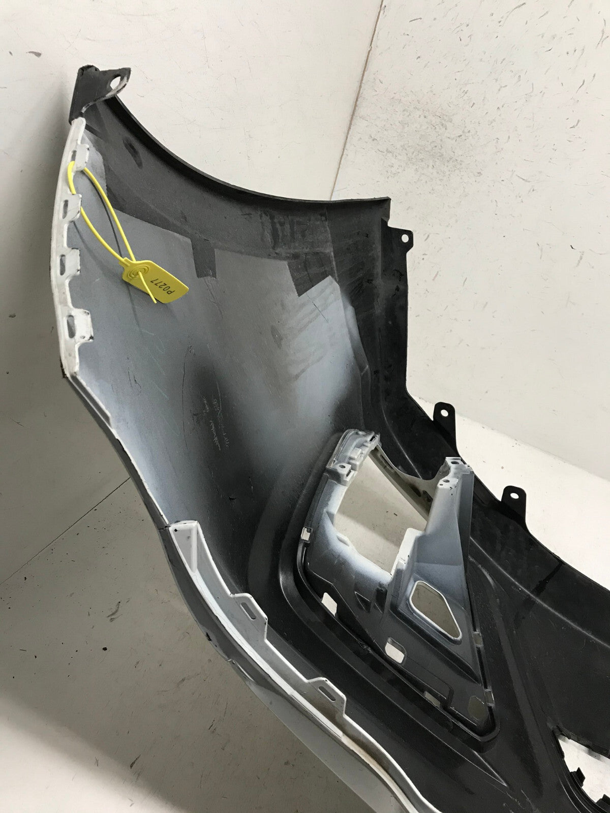 Front Bumper Cover Subaru Forester White 2019-2021 57704SJ010 OEM