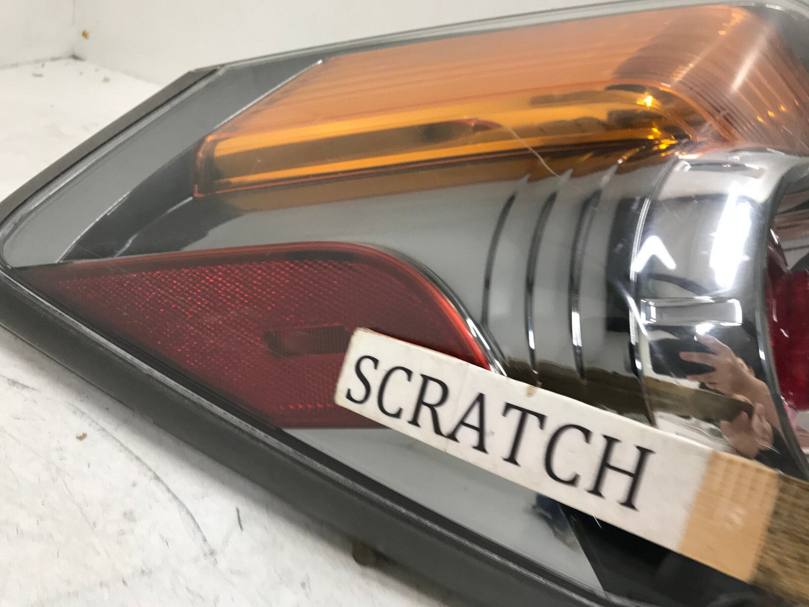 Tail light Damaged Left LH Driver Nissan Altima 2007-2009 26555ZN50A OEM