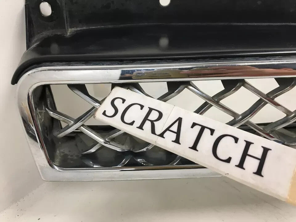 Upper Grille Grill Chevrolet GM Suburban 1500 07 08 15208000 Original