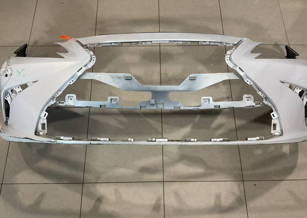 Front Bumper Cover White 2019 2020 Lexus ES350 Base Model 52119+06j00 OEM