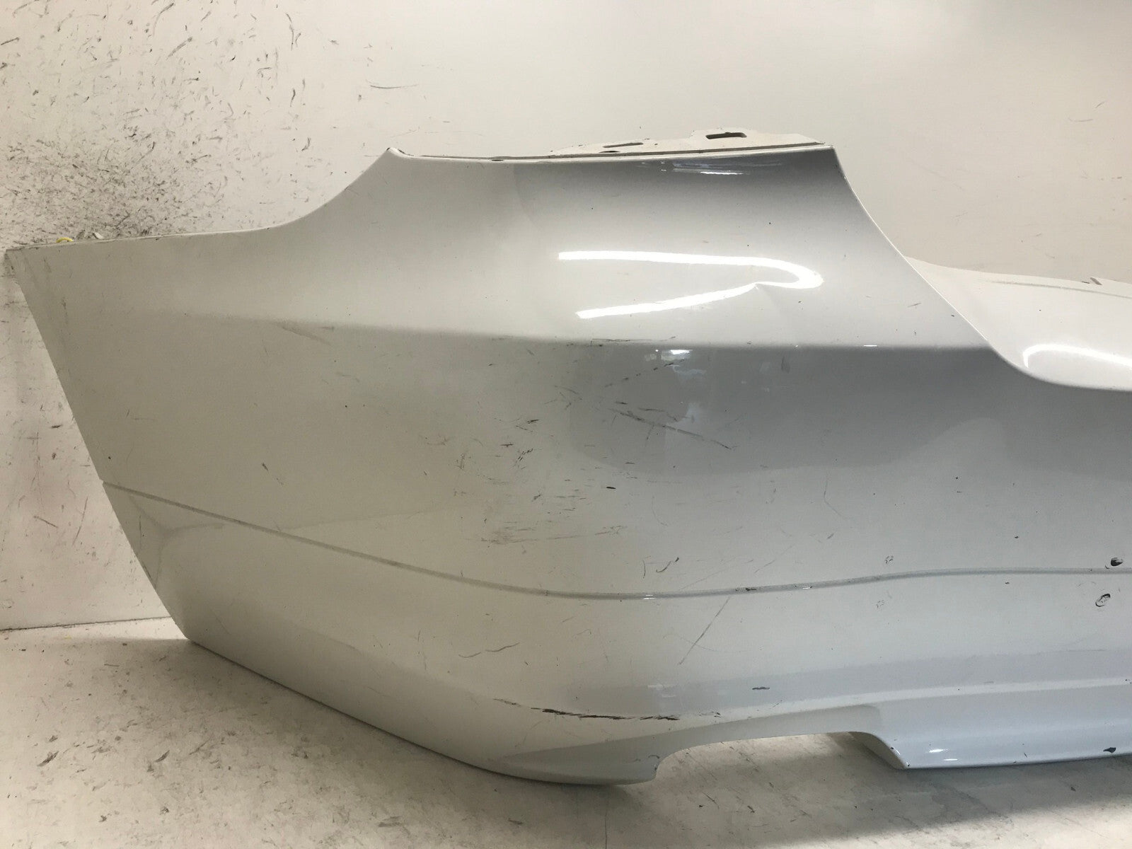 Rear Bumper Cover White BMW 323 Series 323i Sedan 2009 2010 51127202686 OEM