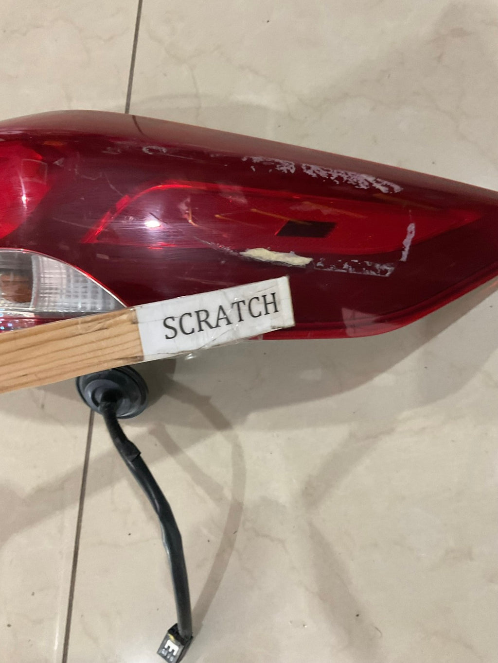Tail light Right RH Passenger 2017 2018 Hyundai Elantra 92402-F30 OEM