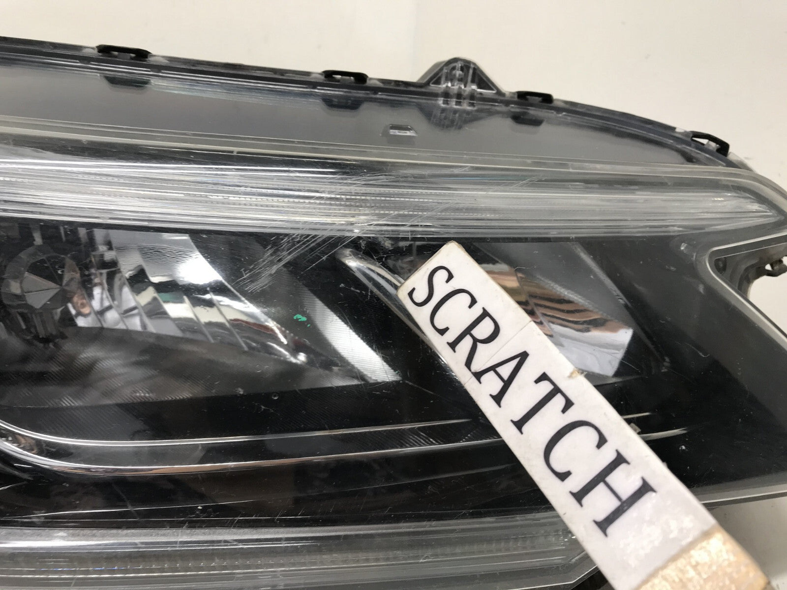 Headlight Damaged Right RH Passenger Halogen Honda CR-V CRV 2015 2016 OEM