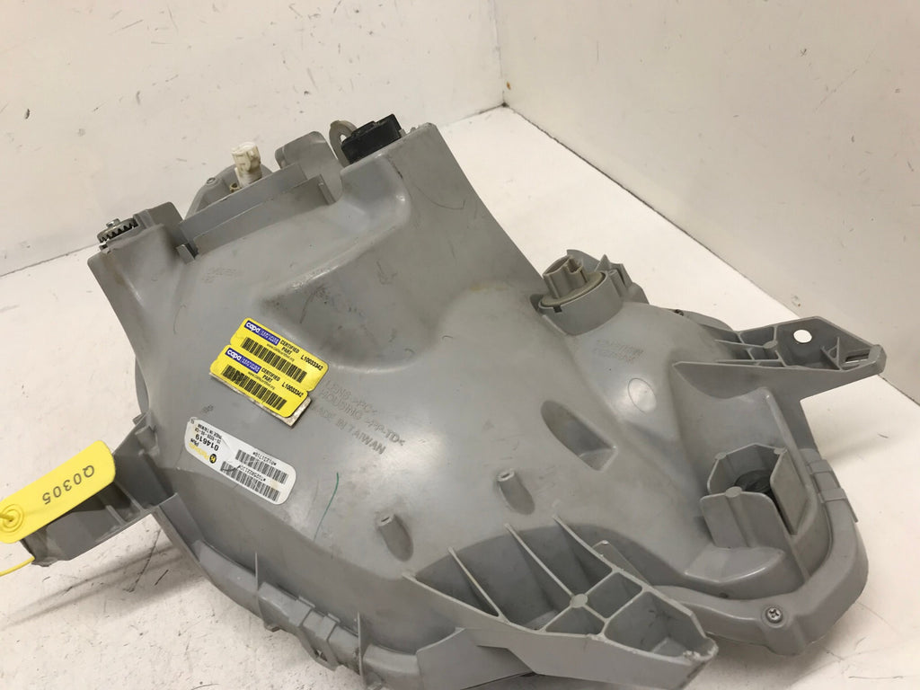 Headlight Damaged Left LH Driver Toyota Tacoma 2012 2015 CAPA