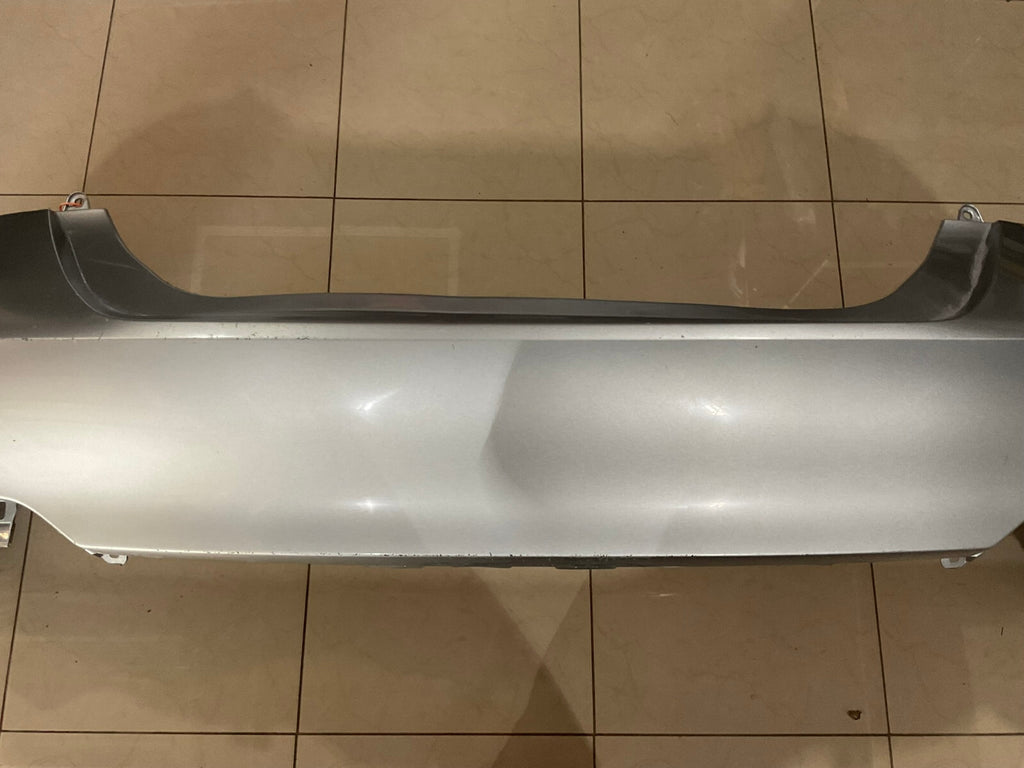Rear Bumper Cover Silver Toyota Avalon XLE/XSE/Touring 2019-2021 52159-07040 OEM