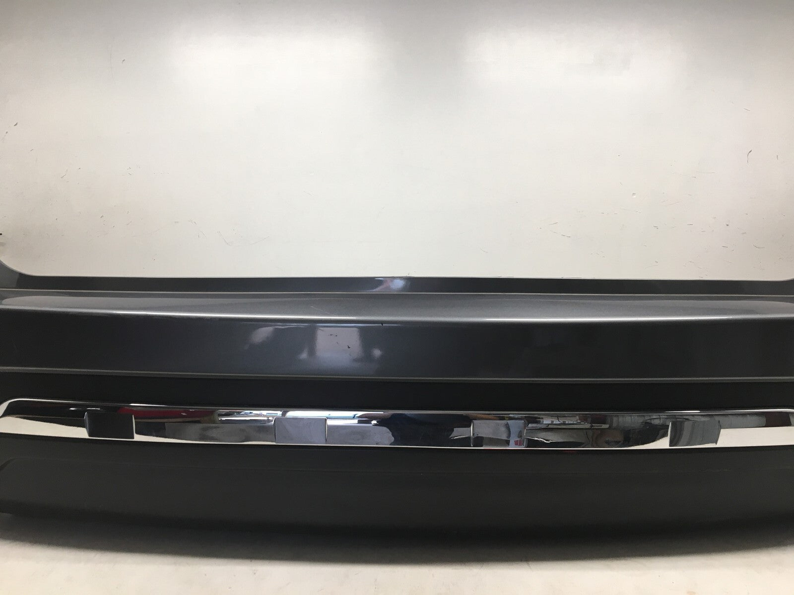 Rear Bumper Cover Nissan Pathfinder S SL Platinum 2013-2016 85022-3KA0H OEM2