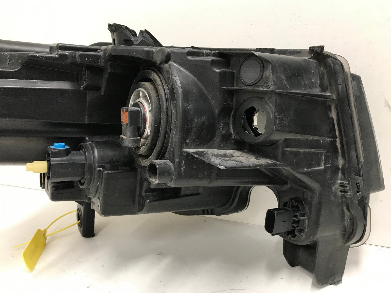 Headlight Damaged Driver Left LH Jeep Grand Cherokee 2016-2020 68266647AD OEM