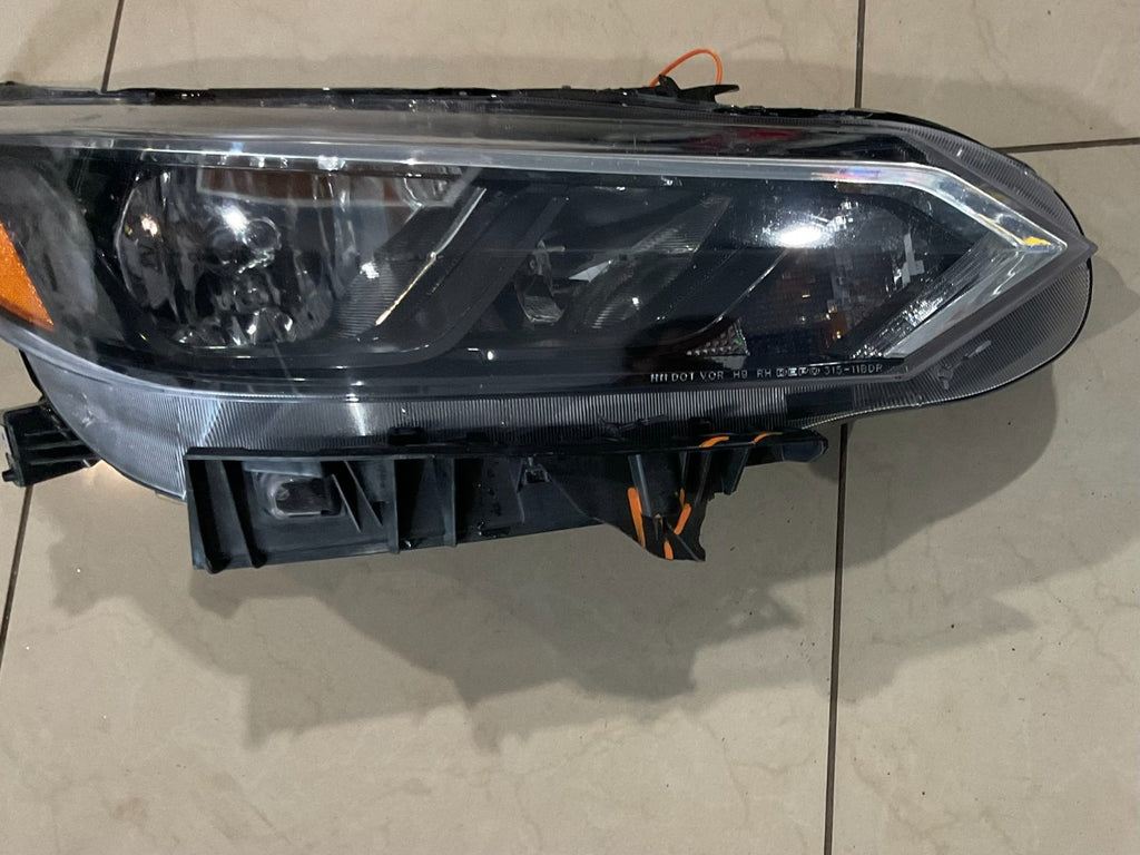 Headlight Right Passenger RH Nissan Sentra S/SV 2024-2025 CAPA