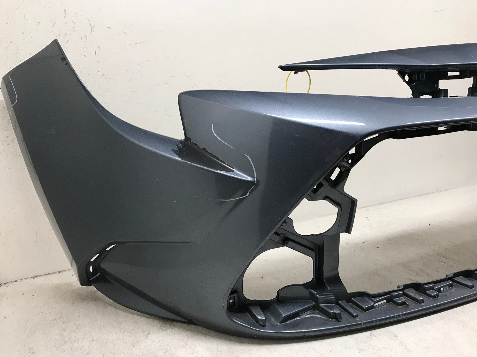 Front Bumper Cover Toyota Corolla Sedan L/LE/XLE/Hybrid 20-2021 52119-12G00 OEM