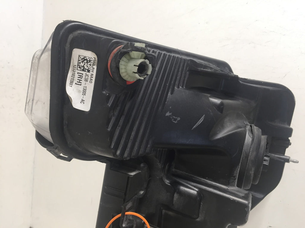 Headlight Damaged Passenger RH Ford F 250 F 350 2017 2018 2019 JC3B-13005-AC OEM