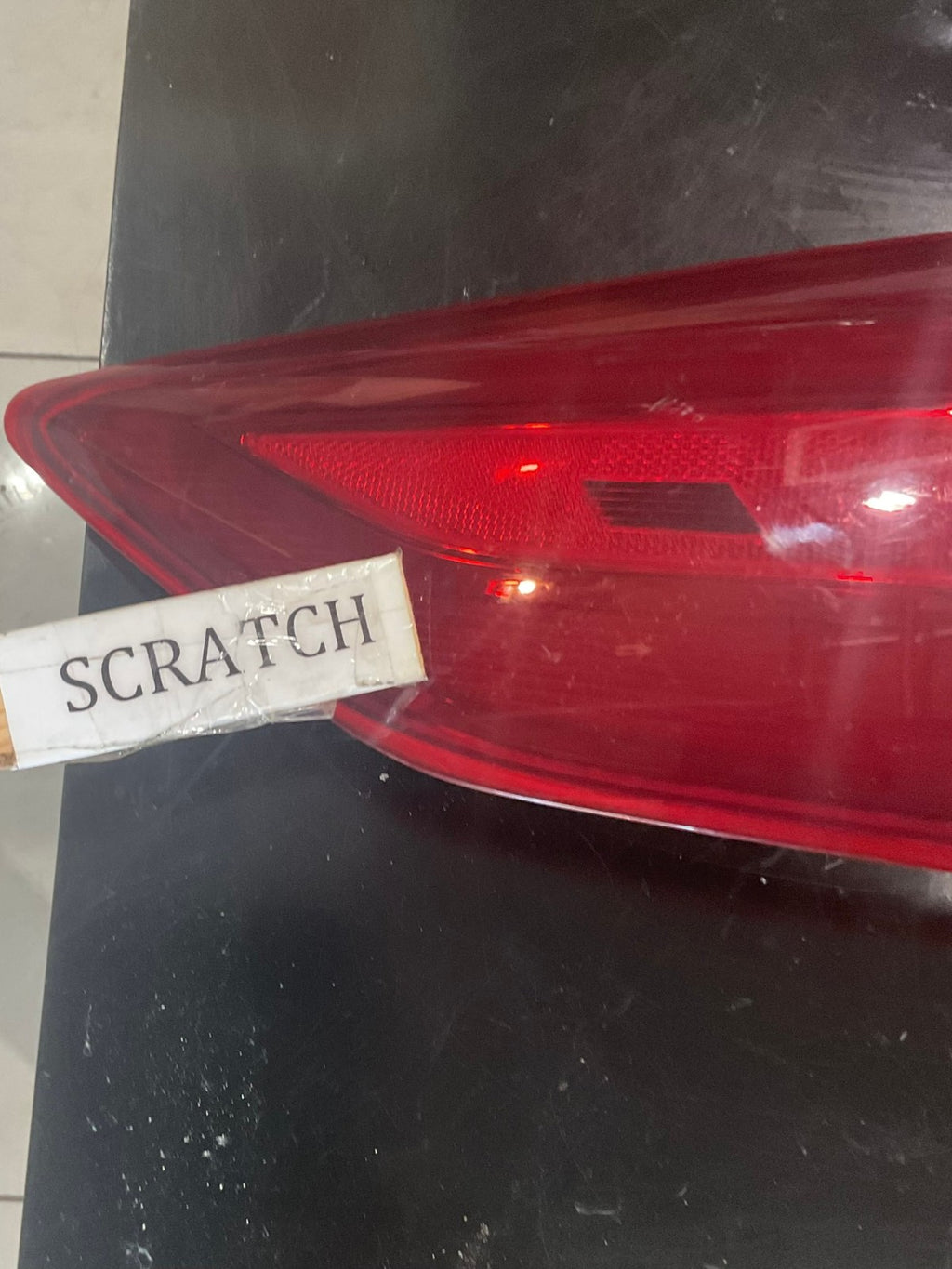 Tail Light Left Driver LH Hyundai Elantra 17-20 92401+F2000 OEM