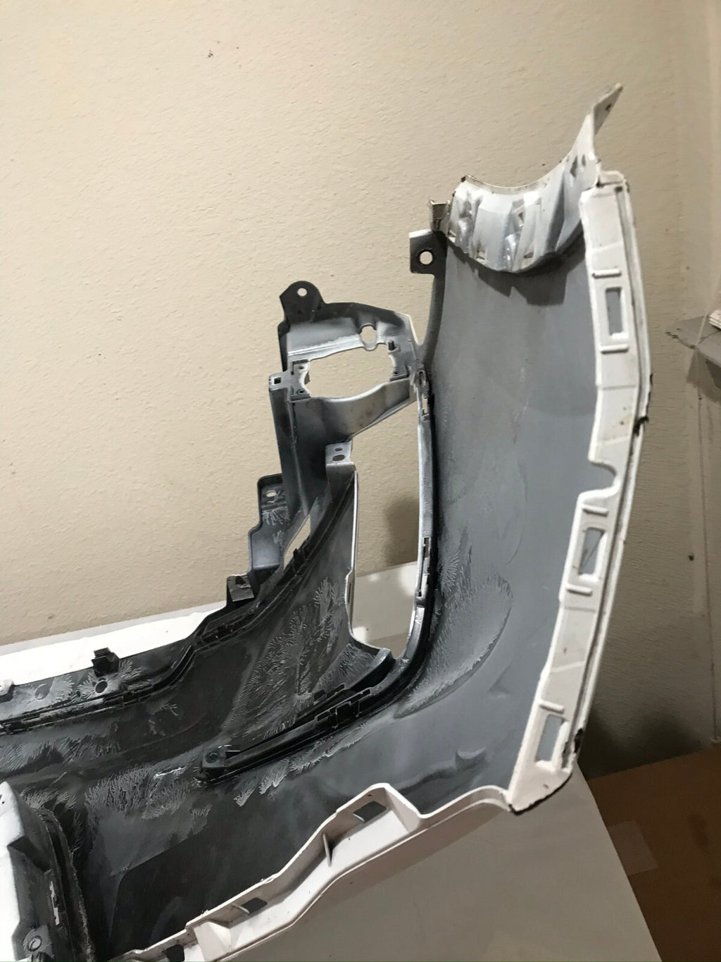 Front Upper Bumper Cover White Honda Pilot 2023-2024 71101-T90-A000 OEM