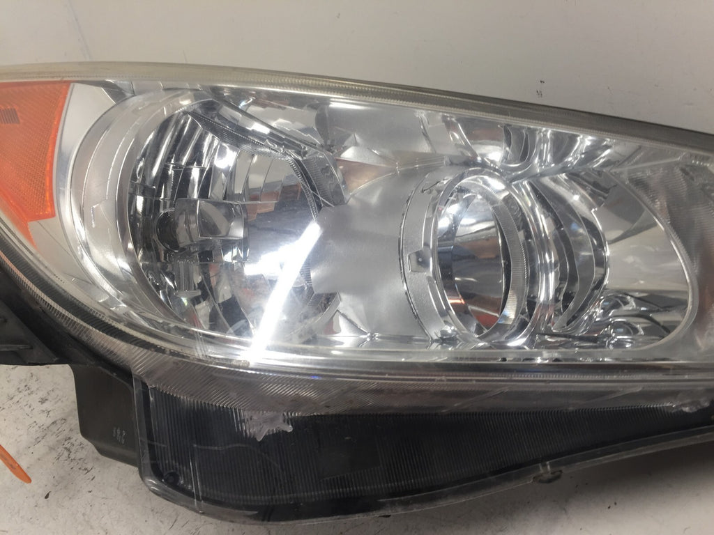 Headlight Damaged Halogen Passenger RH Buick Lacrosse 2010-2013 20941380 OEM