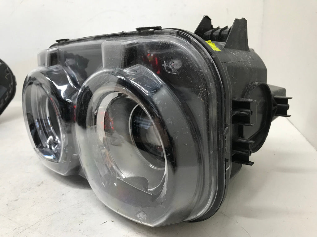 Headlight Damaged RH Right Dodge Challenger 2015 2016 2017-2018 68174064AF OEM