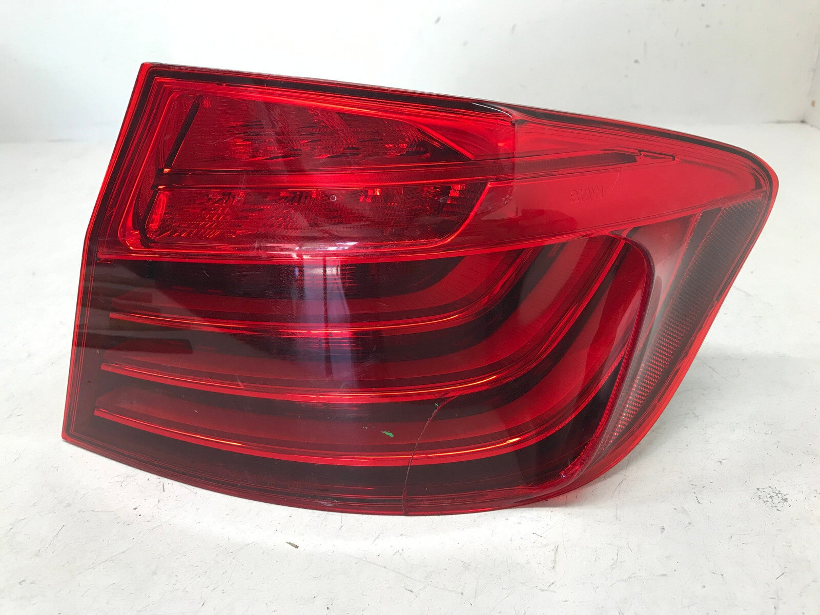 Tail light Damaged RH Passenger BMW 5Series F10 2014 15 2016 63217312708 OEM