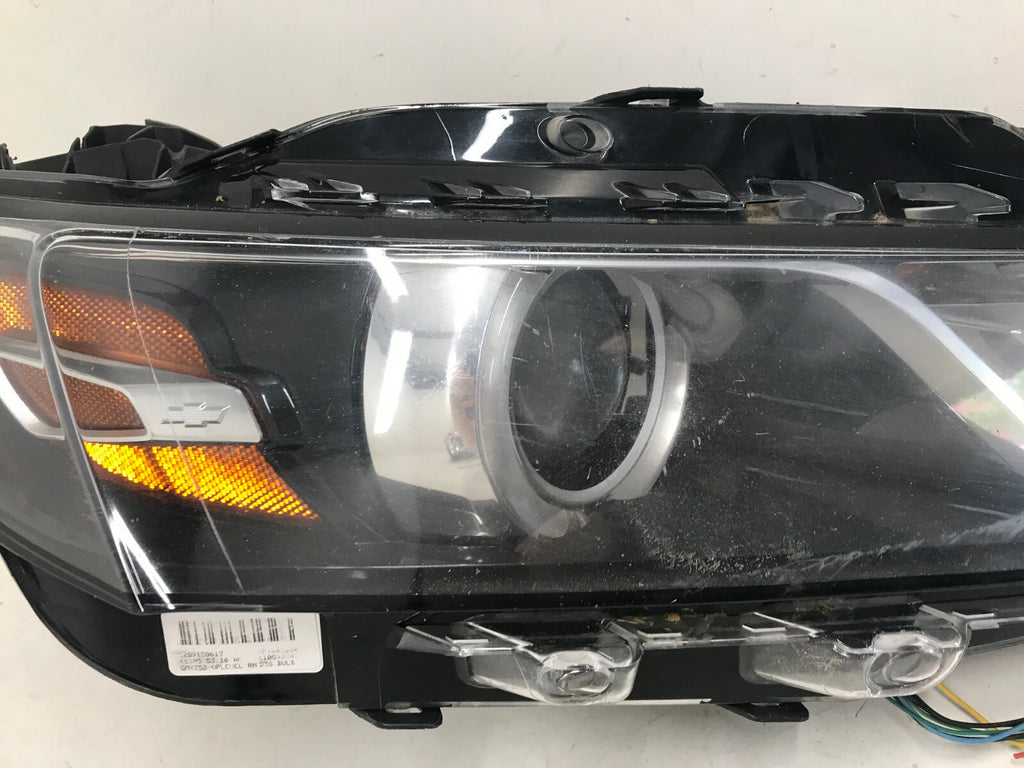 Headlight Damaged Right RH Chevy Impala Xenon 18-2020 PARTS ONLY 84160413 OEM