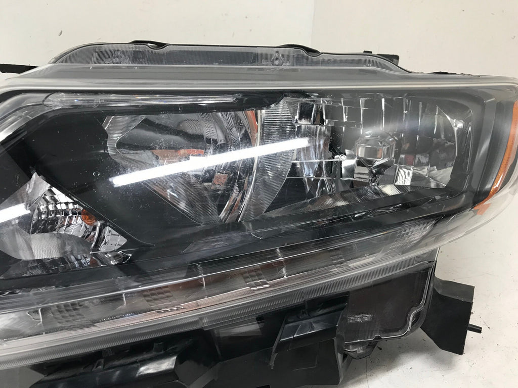 Headlight Damaged Left Driver LH Nissan Rogue 2014-2016 260604BA2A OEM