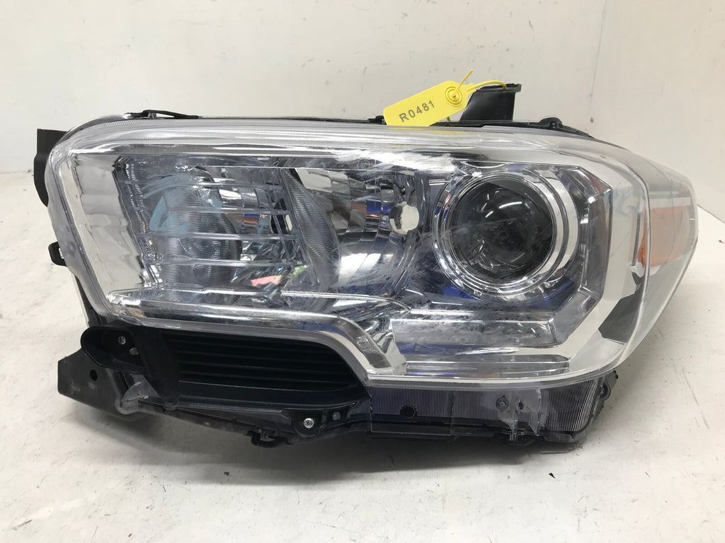 Headlight Damaged Driver LH Left 2016-2023 Toyota Tacoma 81150-04270 OEM