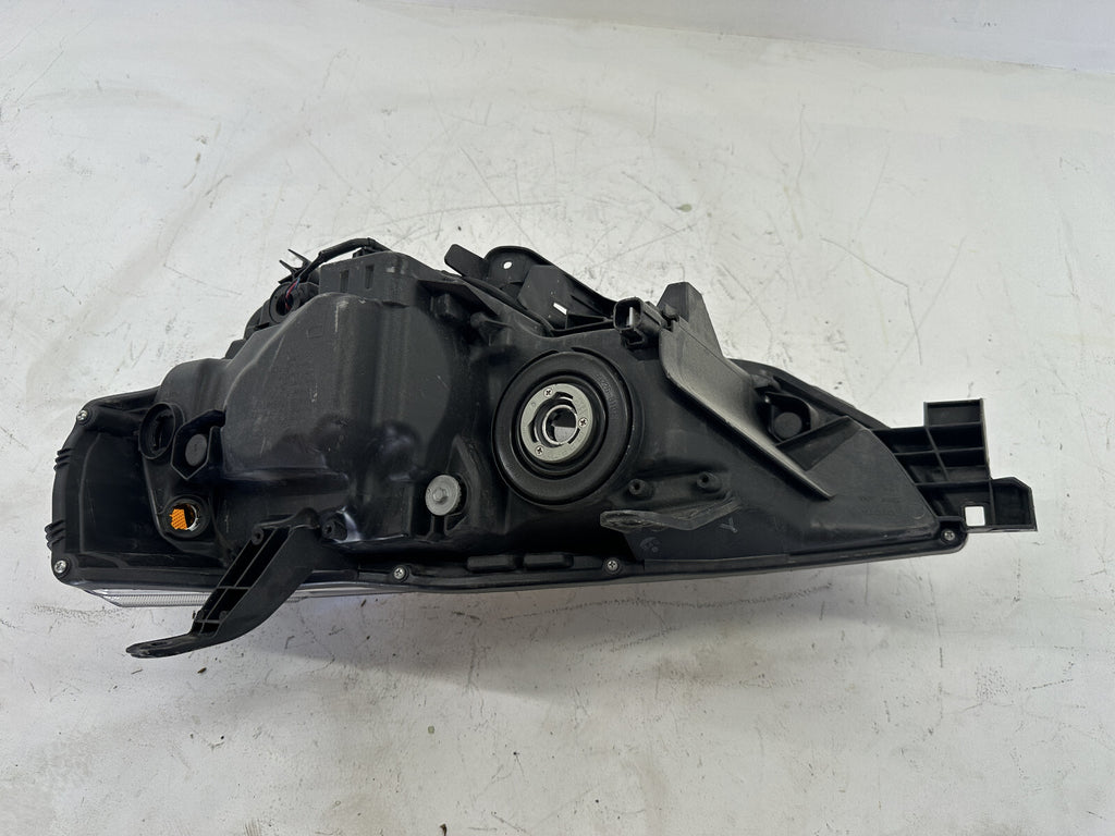Headlight Damaged Right Passenger RH 2014 - 2019 Toyota 4Runner 8113035541 OEM
