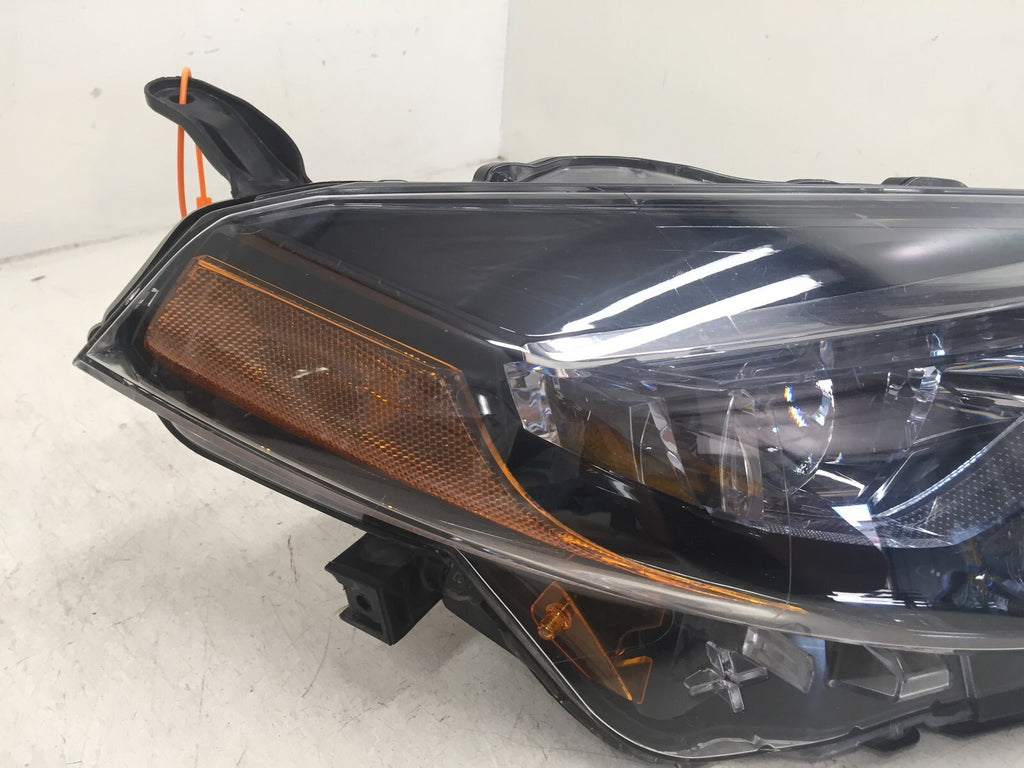 Headlight Damaged Headlamp passenger RH Toyota Corolla CE L LE LE ECO 17-19 OEM