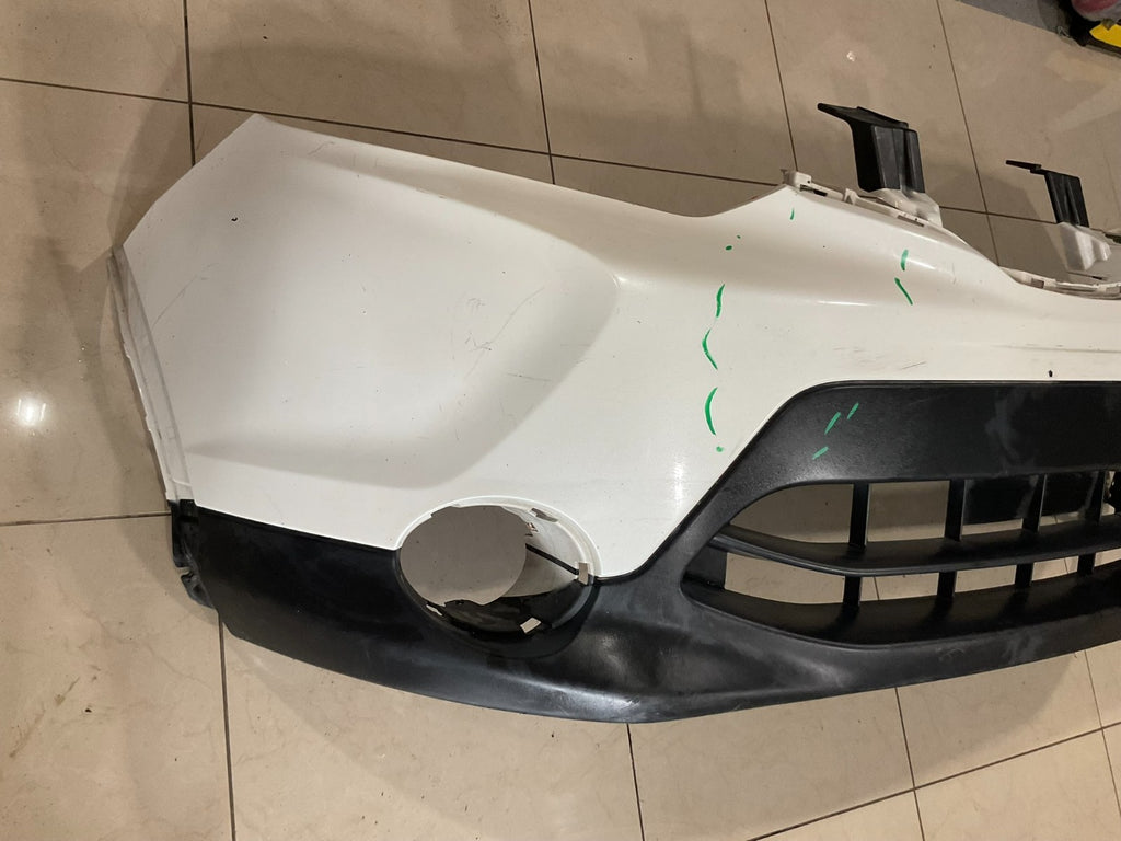 Front Bumper Cover White Nissan Rogue Sport 2017-2019 62022+6ma0h OEM