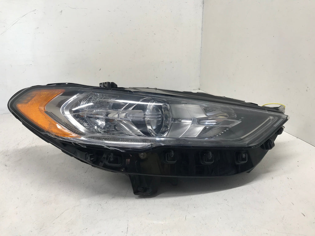 Halogen Headlight Damaged Passenger RH Ford Fusion 2017-2020 HS73-13W029-CJ OEM