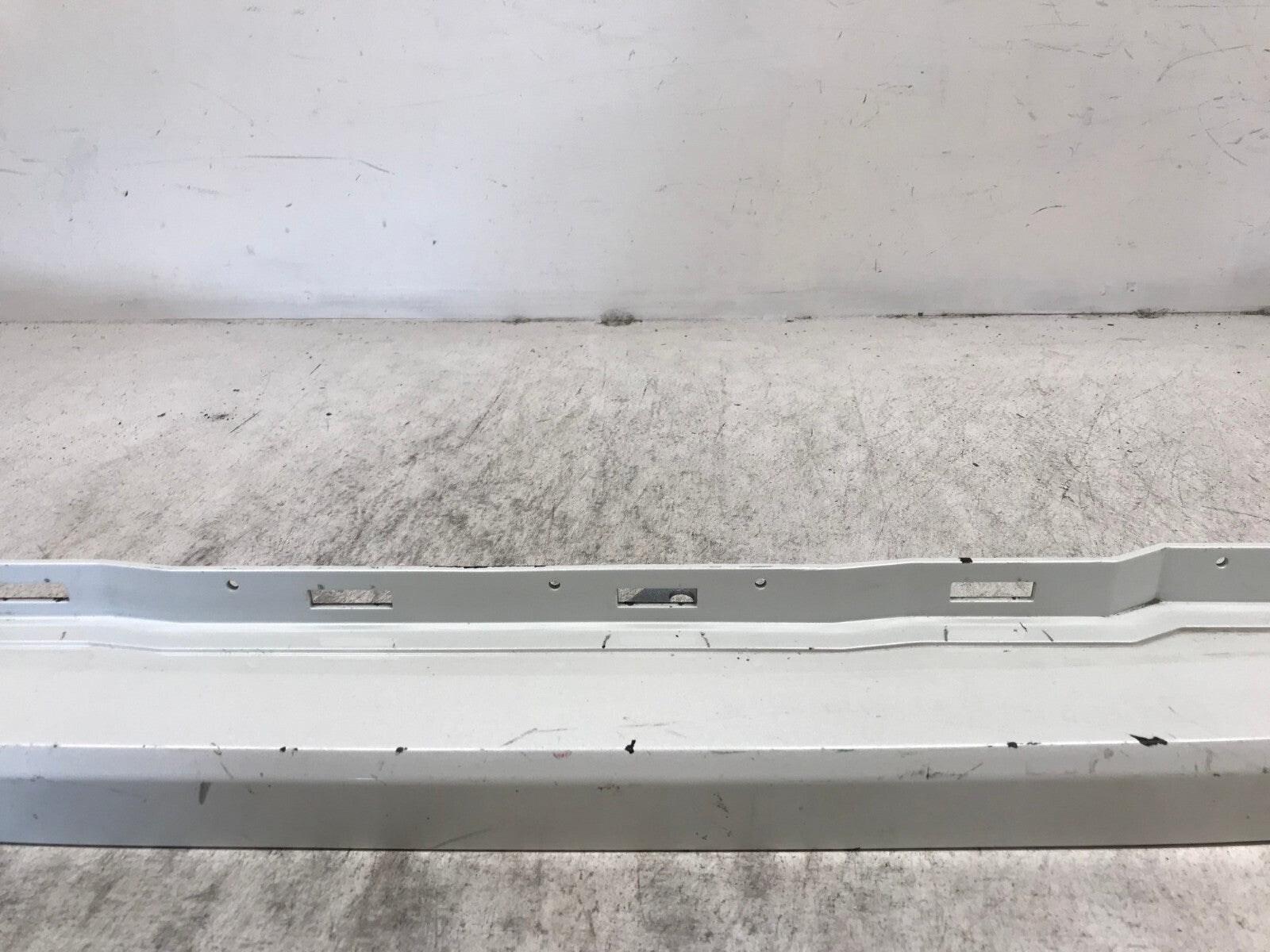 Front Upper Bumper Cover White 2017-2019 Nissan Titan S SL SV 62025-EZ40H OEM