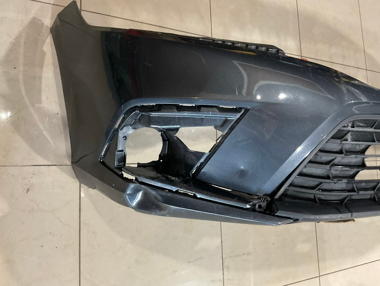 Front Bumper Cover Grey 2022-2023 Honda Civic 71101+T20+A000 OEM